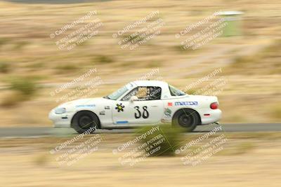 media/Jun-01-2025-CalClub SCCA (Sun) [[eae223c5dd]]/Group 5/Lap race/